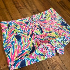 Lilly Pulitzer Leaf Print Walsh Short